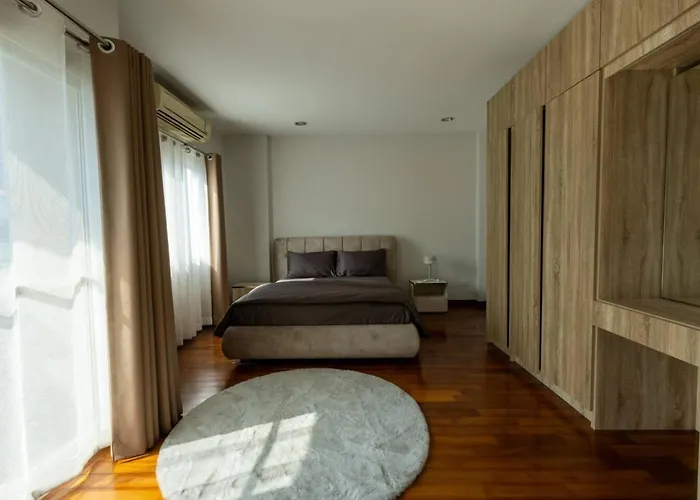 Huge Townhome In Cbd I 4br 6bath Casa vacanze *