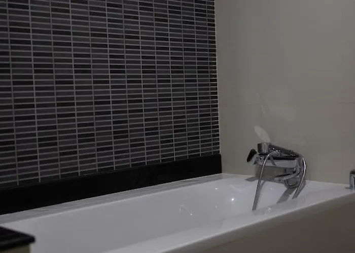 Huge Townhome In Cbd I 4br 6bath Casa vacanze *